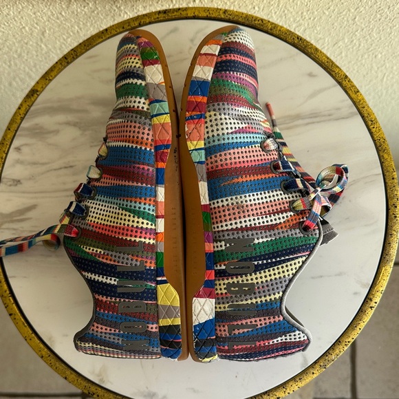 NOBULL Women’s Colorful Striped Low Top Training Sneakers - Picture 5 of 6